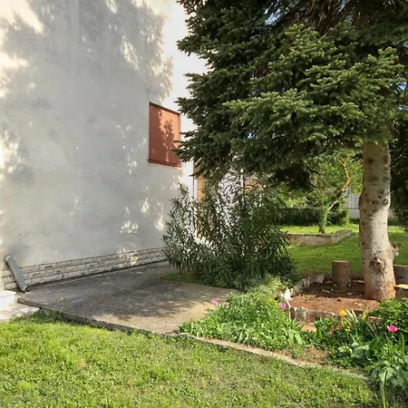 Holiday home Merlini *